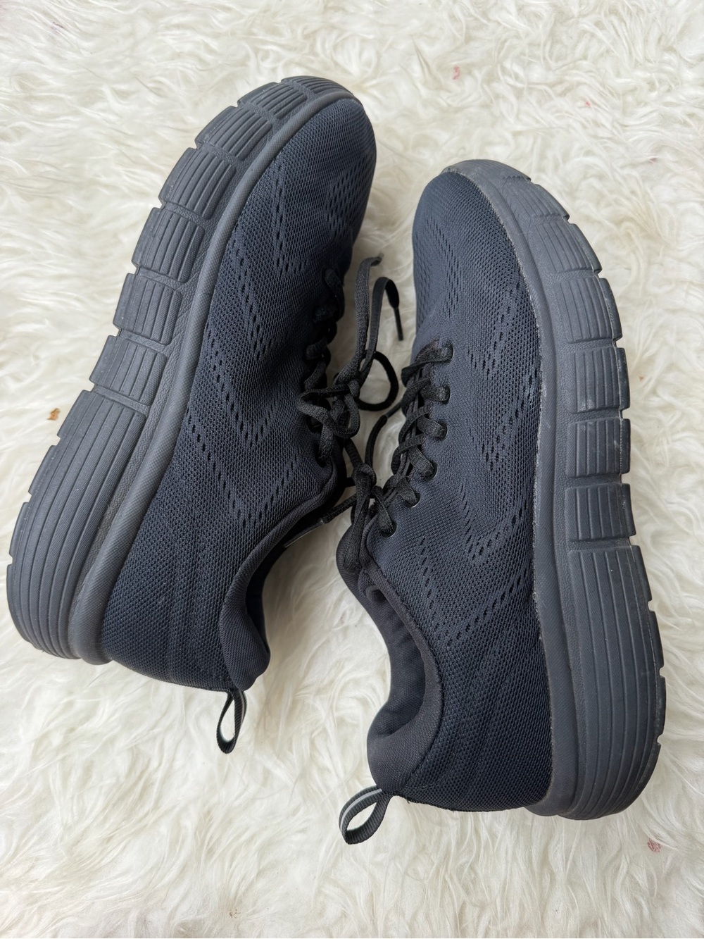 Kirkland Signature Men's Sneaker Comfort Walker Shoes 9 Black